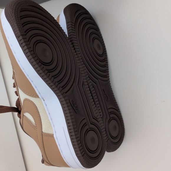 New! Nike Air Force 1 Acorn Sneakers - Men's Size 5 - Picture 5 of 7